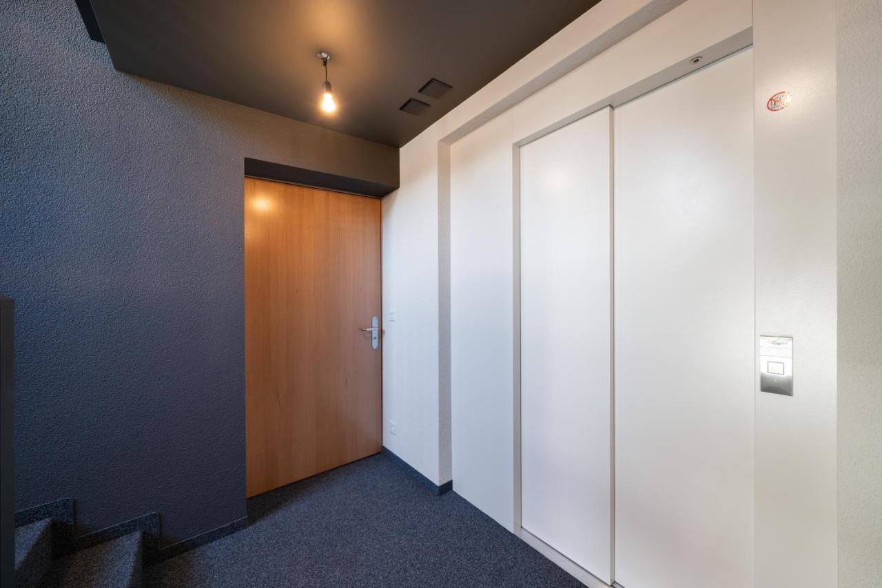 Moderne Neubauwohnung In ヴィルダースヴィル エクステリア 写真